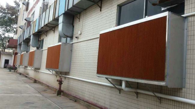 車(chē)間降溫水簾該怎樣更換